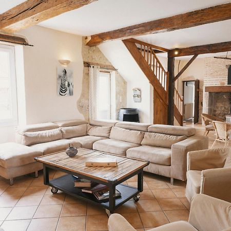 Domaine De Villot Hotel Sainte-Colombe-de-Villeneuve Ngoại thất bức ảnh